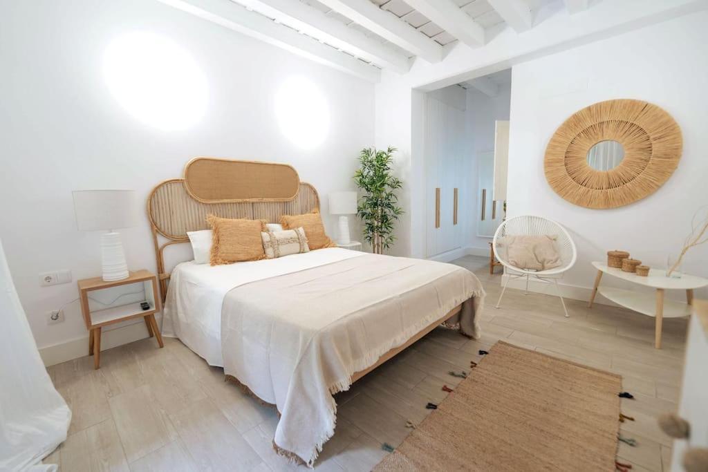 Apartamento A Estrenar En Calle Alcazares セビリア エクステリア 写真